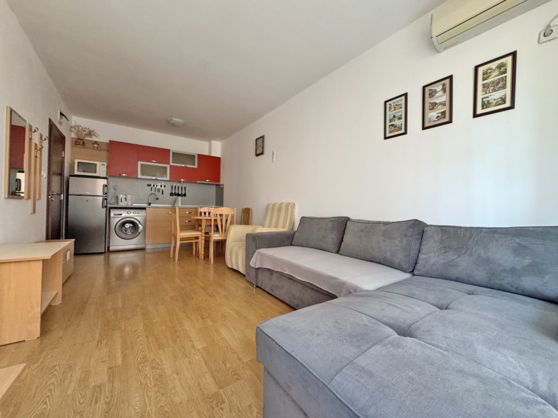 Продава 2-СТАЕН, област Бургас, к.к. Слънчев бряг • 54500 € / 106592.74 лв. • 71647830 1