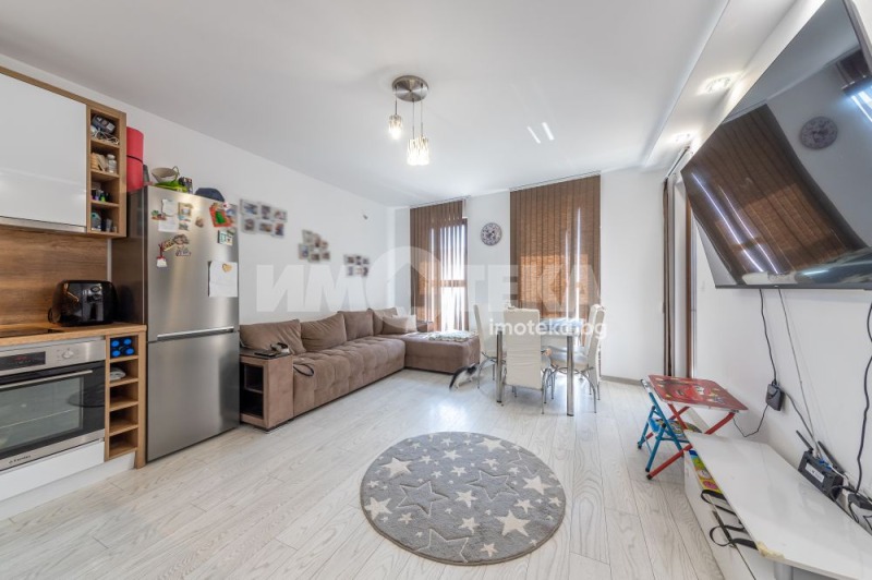Myytävänä  2 makuuhuonetta Varna , m-t Ptšelina , 71 neliömetriä | 56962673 - kuva [5]