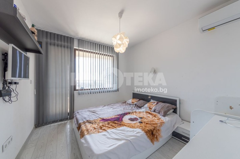 Myytävänä  2 makuuhuonetta Varna , m-t Ptšelina , 71 neliömetriä | 56962673 - kuva [2]