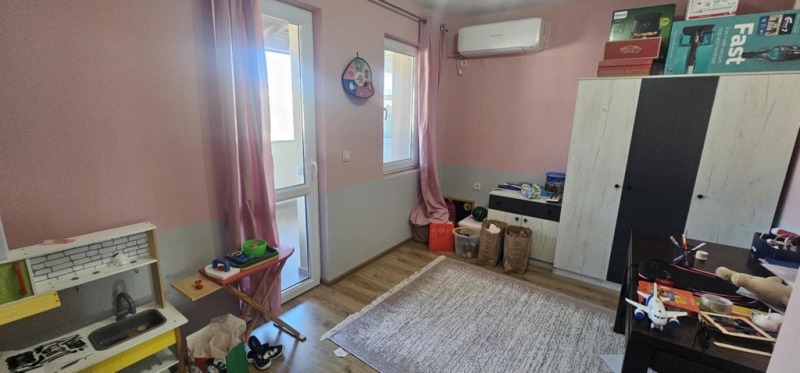 Продава  4-стаен град Кърджали , Възрожденци , 144 кв.м | 79859273 - изображение [15]