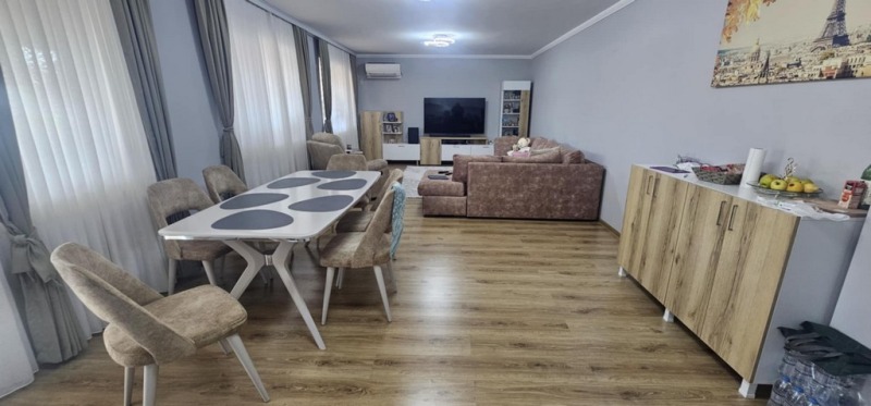 Продава  4-стаен град Кърджали , Възрожденци , 144 кв.м | 79859273 - изображение [6]