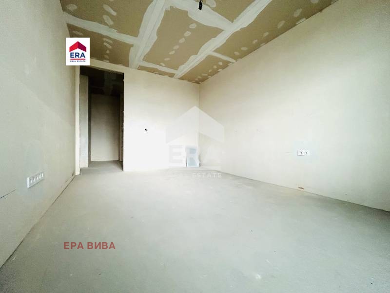 Na sprzedaż  3 sypialnie Sofia , Chladilnika , 186 mkw | 92511511 - obraz [4]
