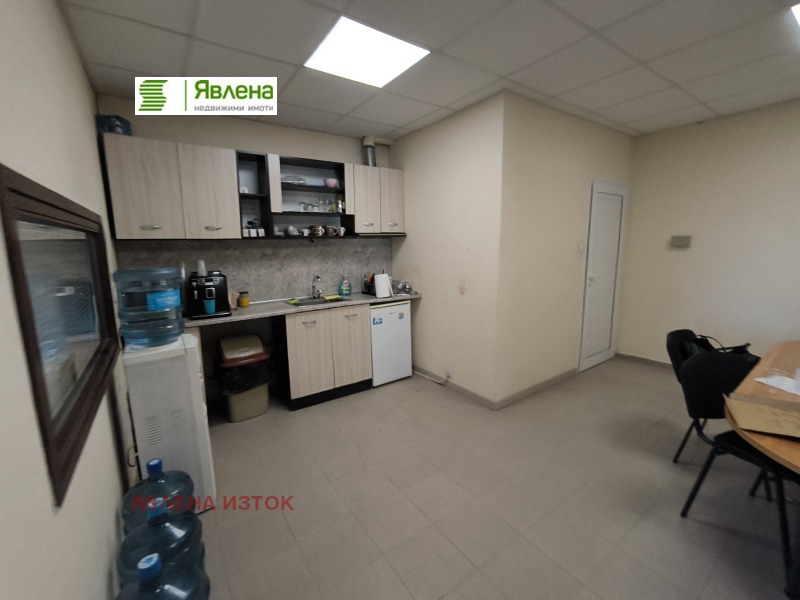 Продава ПРОМ. ПОМЕЩЕНИЕ, гр. София, Сухата река, снимка 3 - Производствени сгради - 50545407