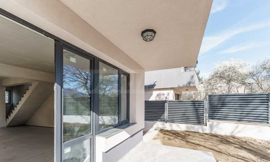 Продава КЪЩА, гр. София, Суходол, снимка 10 - Къщи - 54144588