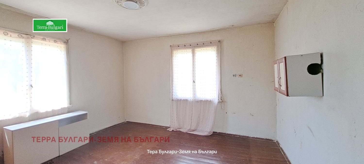 Продава КЪЩА, гр. Радомир, област Перник, снимка 8 - Къщи - 54350836