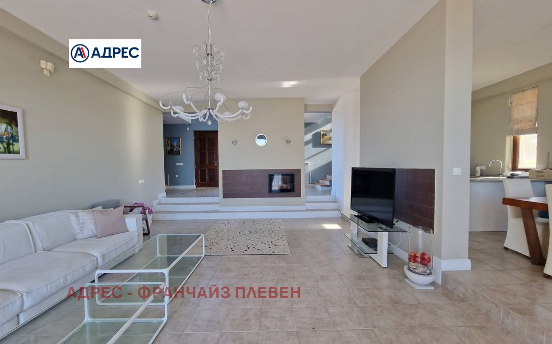 Продава КЪЩА, с. Гривица, област Плевен, снимка 2 - Къщи - 55786082