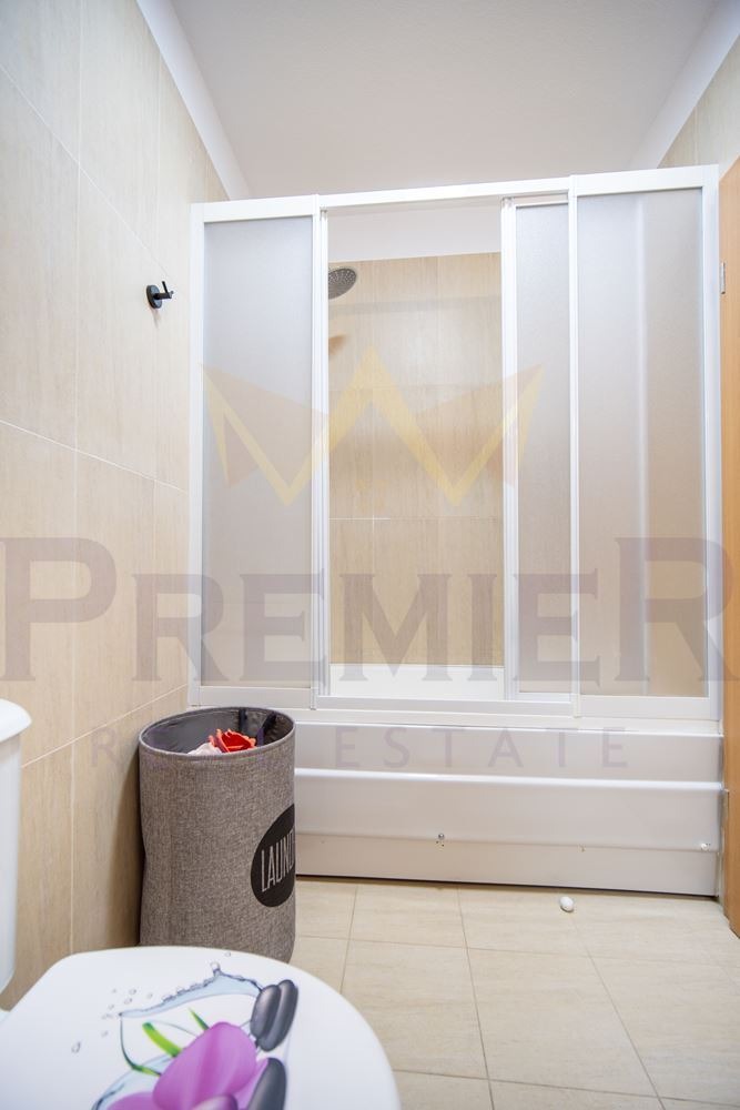 Продава КЪЩА, гр. Балчик, област Добрич, снимка 13 - Къщи - 56576209