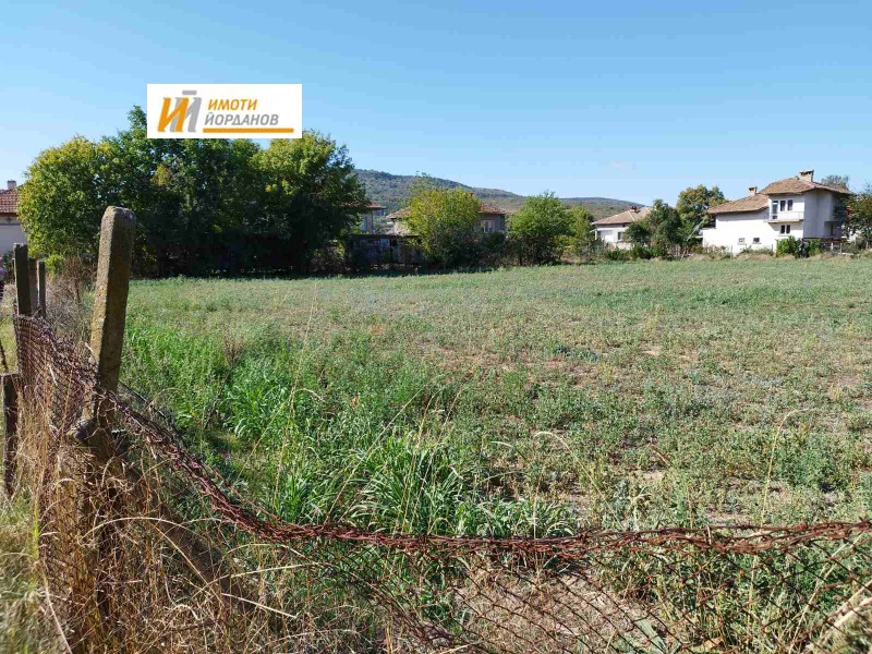 Продава ПАРЦЕЛ, с. Кесарево, област Велико Търново, снимка 2 - Парцели - 51769363