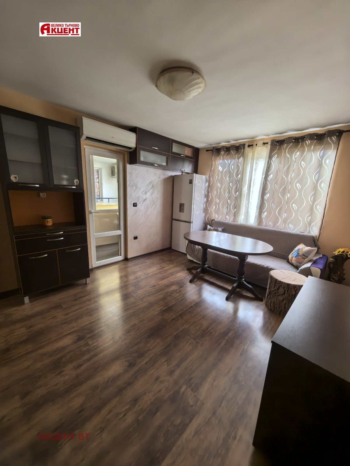 Продава 3-СТАЕН, гр. Велико Търново, Бузлуджа, снимка 3 - Апартаменти - 55576797