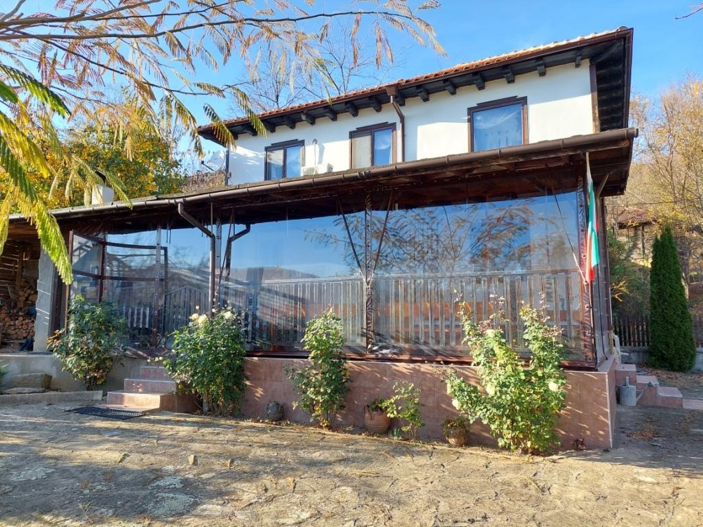 Продава КЪЩА, гр. Трявна, област Габрово, снимка 2 - Къщи - 54594612