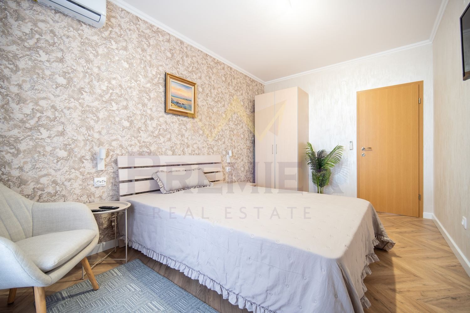 Продава КЪЩА, гр. Балчик, област Добрич, снимка 9 - Къщи - 56576209