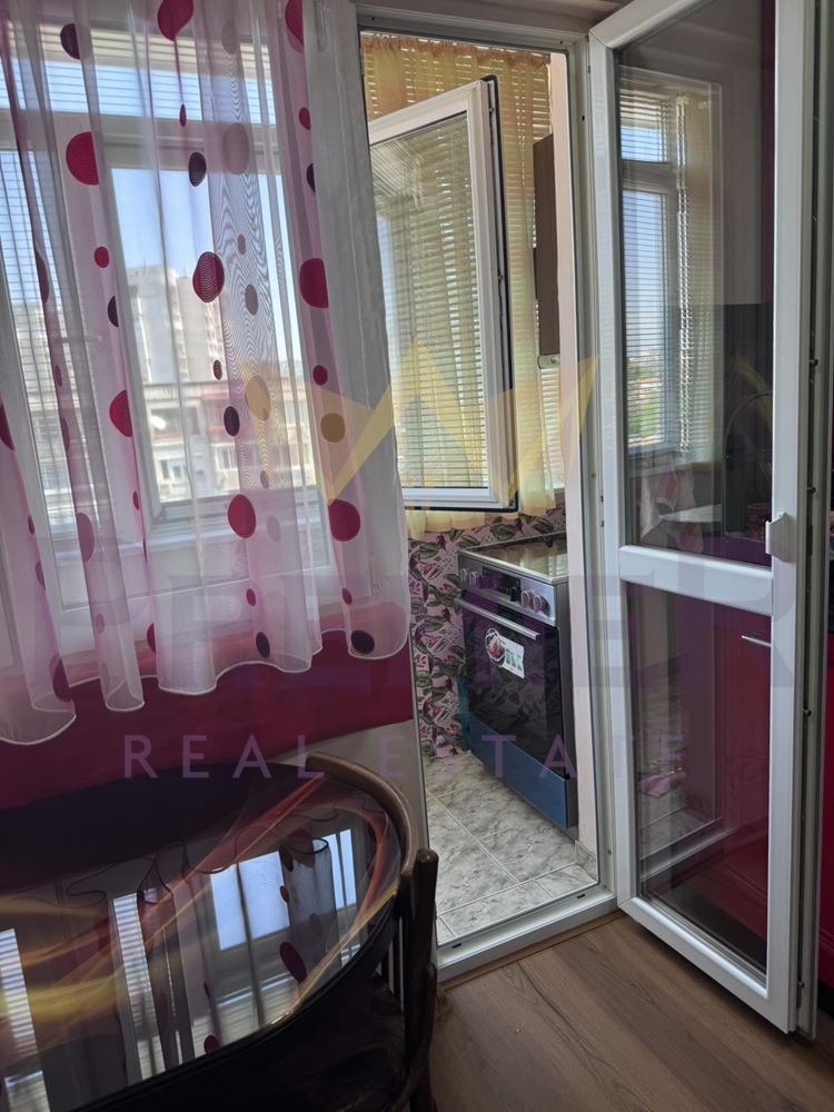 En venta  1 dormitorio Dobrich , Dunavite , 61 metros cuadrados | 68553956 - imagen [5]