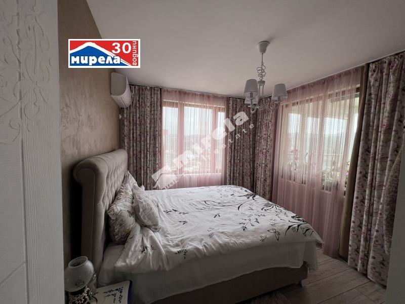 À venda  2 quartos Veliko Tarnovo , Centar , 220 m² | 87006174 - imagem [8]