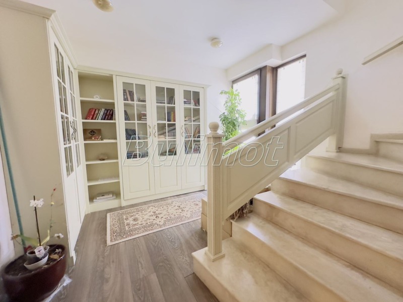 Продава  3-стаен град Варна , Окръжна болница-Генерали , 136 кв.м | 39866025 - изображение [15]