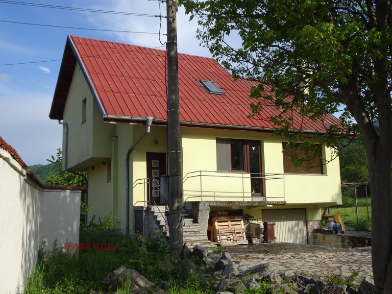 In vendita  Casa regione Sofia , Raduil , 64 mq | 77020342