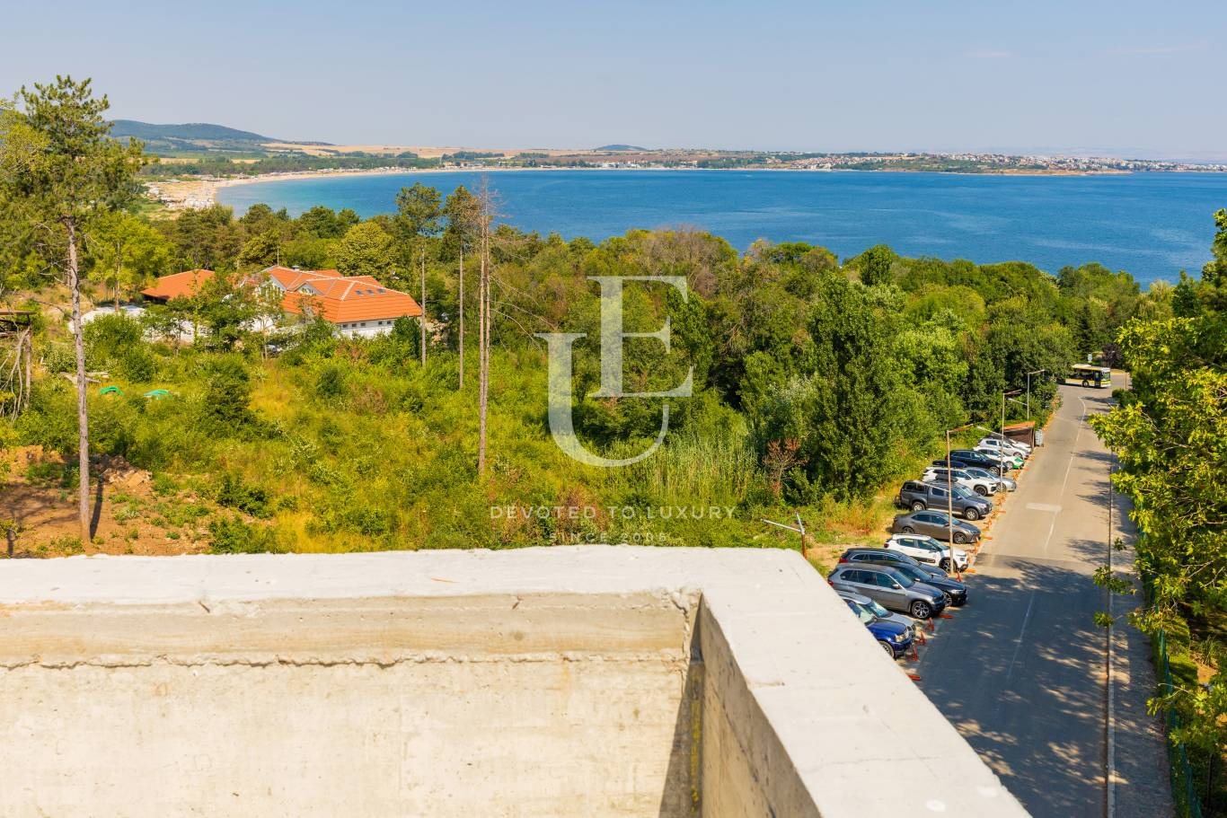 Продава МНОГОСТАЕН, гр. Созопол, област Бургас, снимка 2 - Апартаменти - 51118468