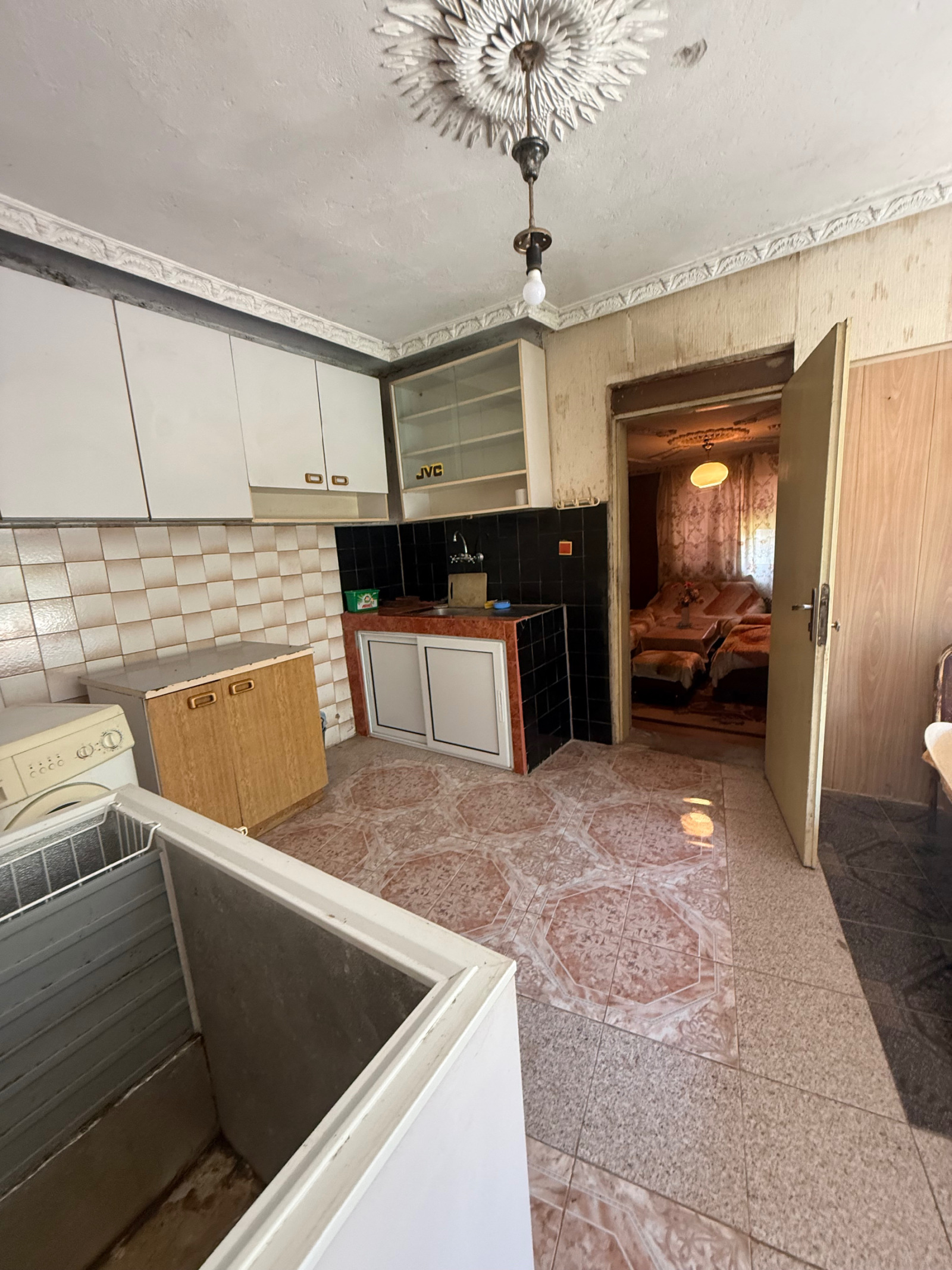Продава КЪЩА, гр. Долни Дъбник, област Плевен, снимка 10 - Къщи - 56204101