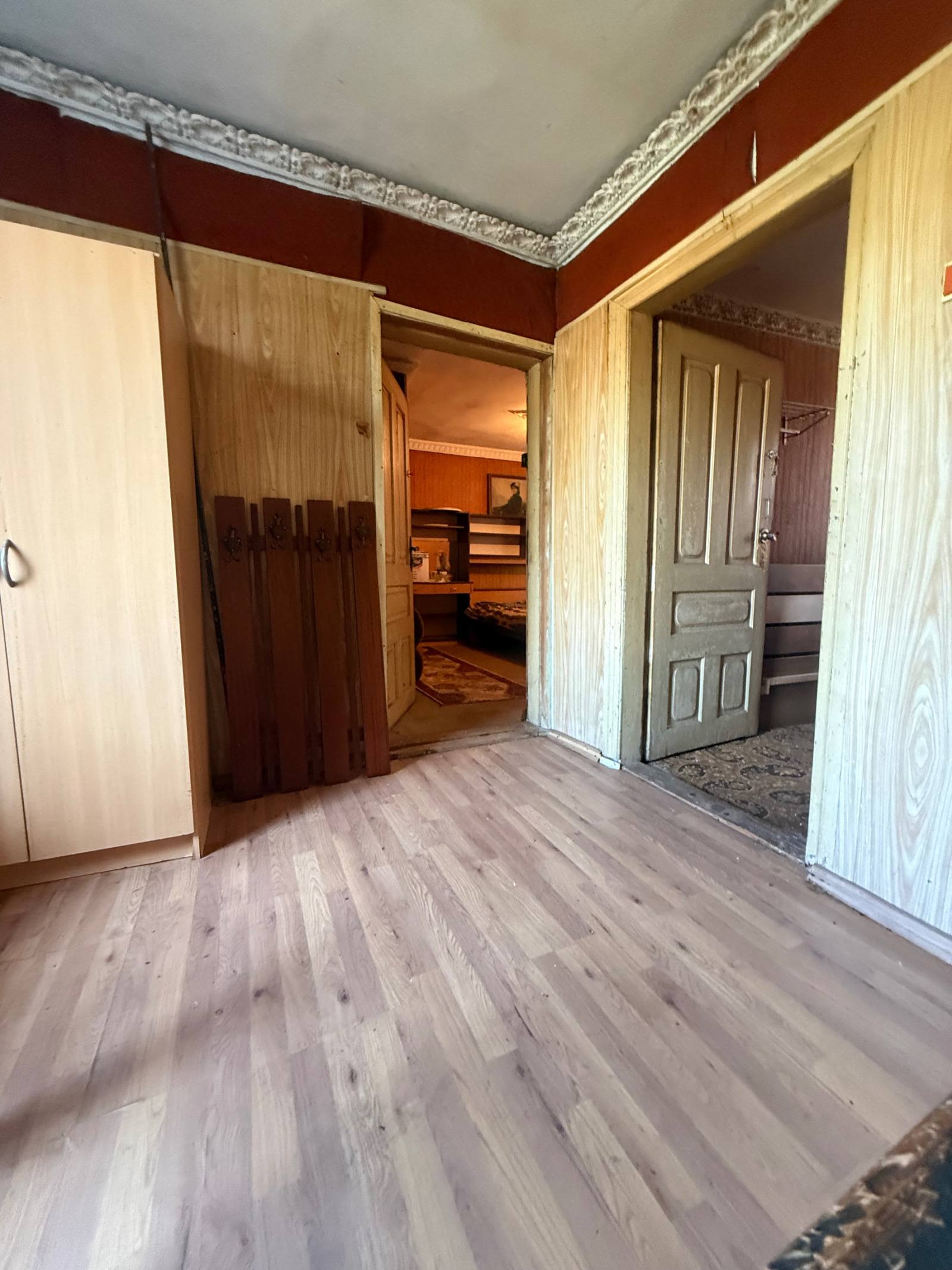 Продава КЪЩА, гр. Долни Дъбник, област Плевен, снимка 6 - Къщи - 56204101