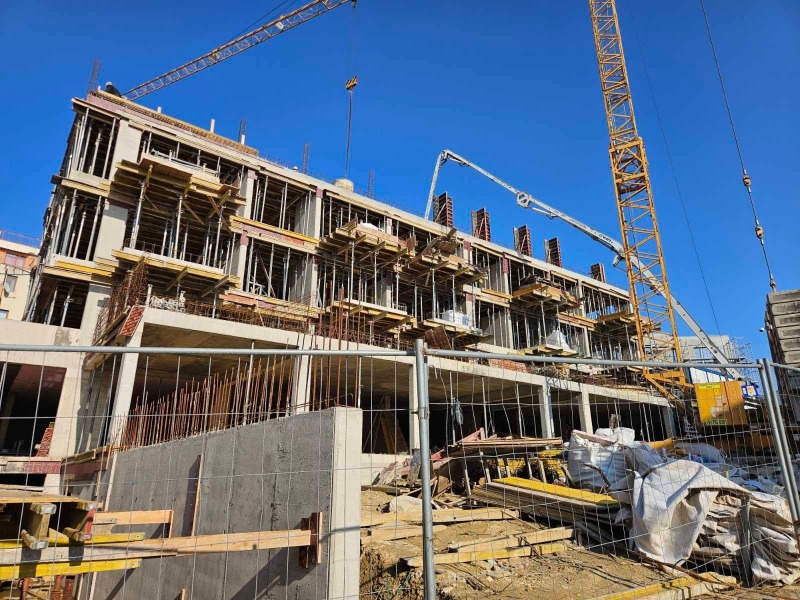Продава 2-СТАЕН в град Варна, Бриз - 72 кв.м / 170 200 € » 332 882.27 лв., ТИТАН ПРОПЪРТИС ВАРНА