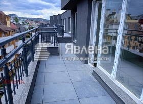3-стаен град София, Манастирски ливади