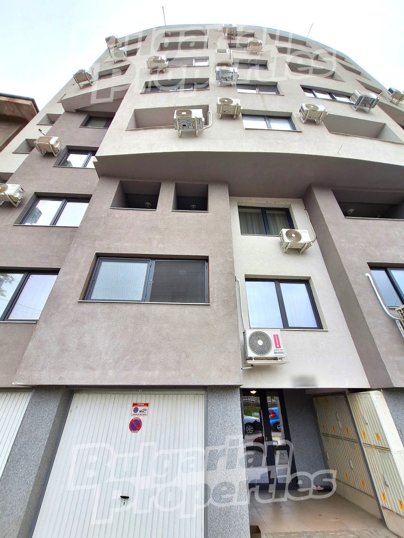 Продава 1-СТАЕН, гр. Велико Търново, Център, снимка 15 - Апартаменти - 52614905