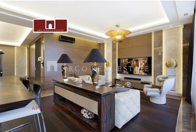 Te koop  2 slaapkamers Sofia , Tsentar , 106 m² | 31554302