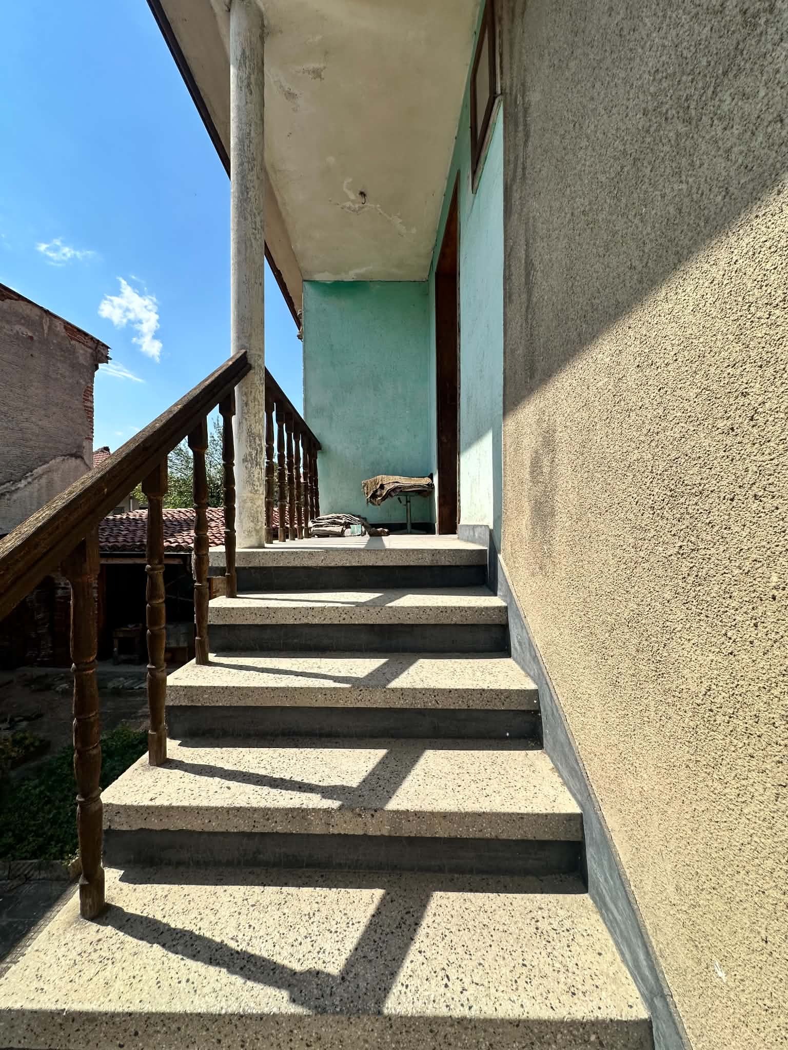 Продава КЪЩА, гр. Карлово, област Пловдив, снимка 3 - Къщи - 56181068