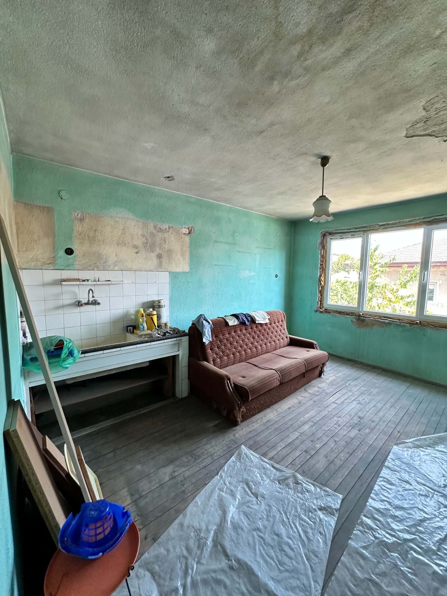 Продава КЪЩА, гр. Карлово, област Пловдив, снимка 17 - Къщи - 56181068