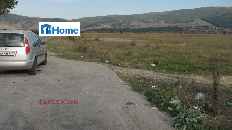 Продава ПАРЦЕЛ в област Кюстендил, гр. Сапарева баня - 1105 кв.м / 28 248.88 € » 55 250 лв., ФЪРСТ ХОУМ