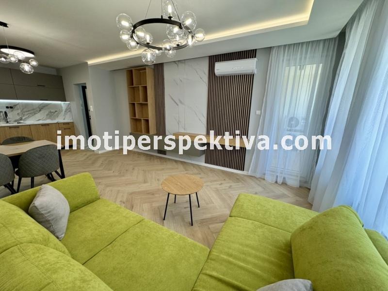 Продава  2-стаен град Пловдив , Кючук Париж , 64 кв.м | 39477295