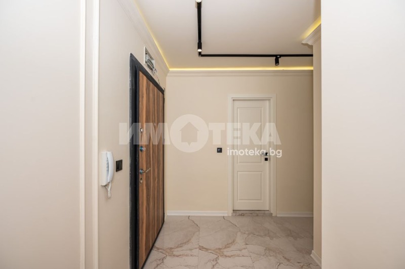 Продава  3-стаен град Пловдив , Остромила , 99 кв.м | 40303484 - изображение [4]
