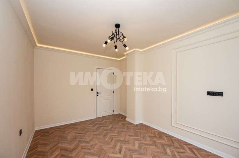 Продава  3-стаен град Пловдив , Остромила , 99 кв.м | 40303484 - изображение [15]