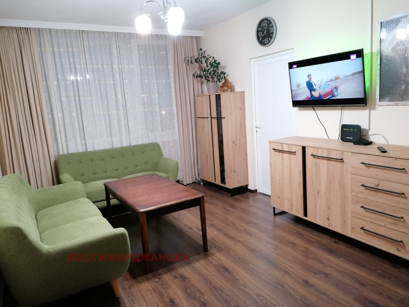 De vânzare  3 dormitoare Stara Zagora , Aiazmoto , 83 mp | 17827721