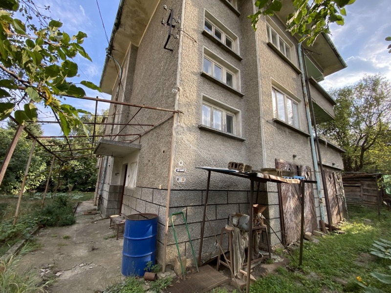 Продава  Къща област Велико Търново , гр. Лясковец , 300 кв.м | 14479882 - изображение [2]