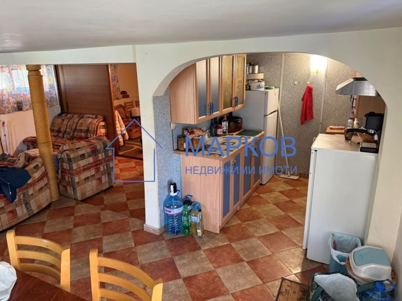 Продава  Къща град София , с. Железница , 240 кв.м | 68303614 - изображение [14]