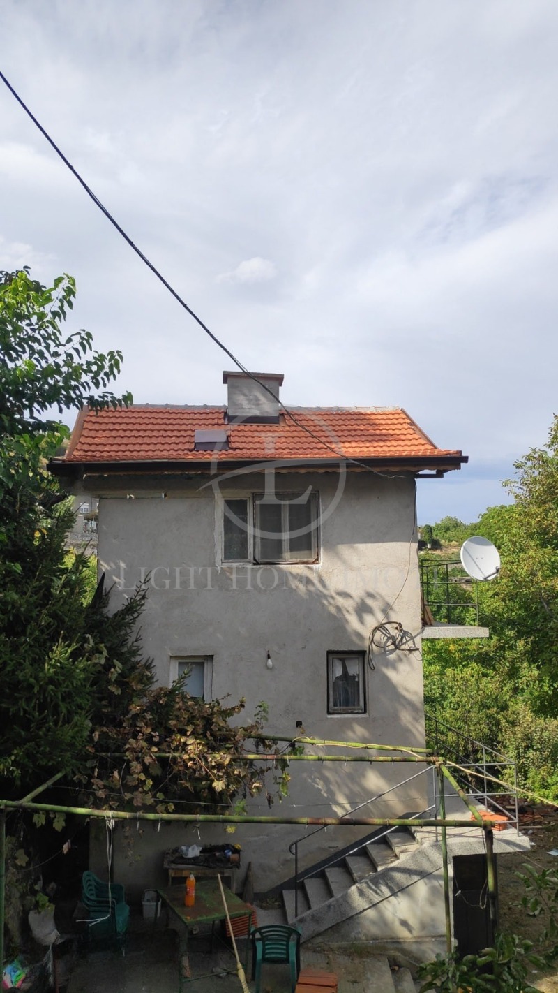 Продава КЪЩА, с. Руен, област Пловдив, снимка 2 - Къщи - 52384212