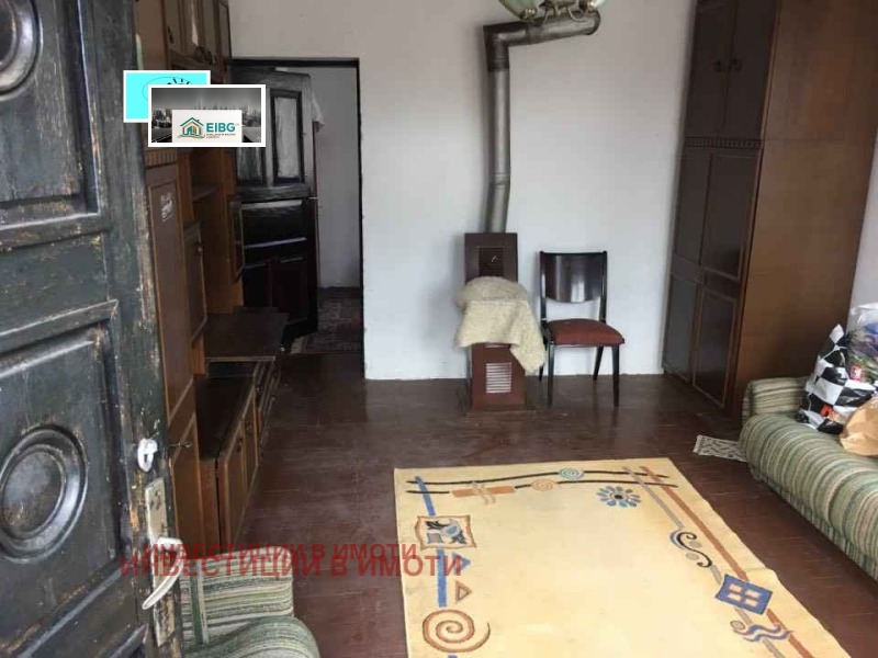 Продава КЪЩА, с. Шишковци, област Кюстендил, снимка 3 - Къщи - 53396232