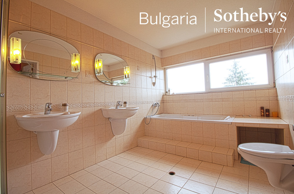 Продава КЪЩА, гр. София, Симеоново, снимка 17 - Къщи - 55087926