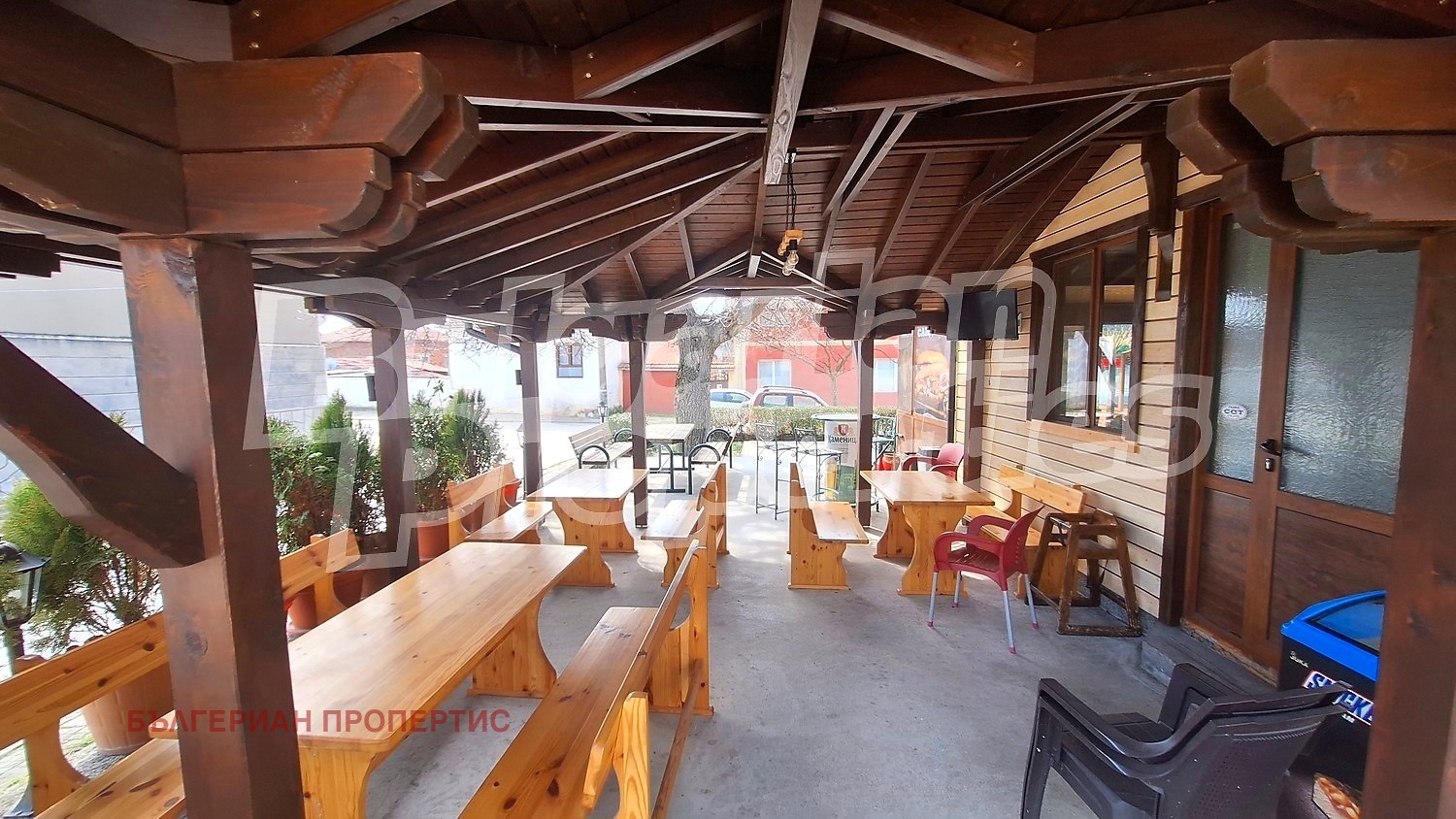 Продава ЗАВЕДЕНИЕ, с. Лесичово, област Пазарджик, снимка 2 - Заведения - 53710155