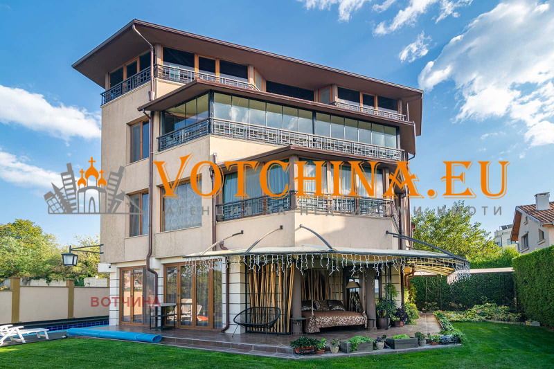 Продава КЪЩА, град Варна, м-т Зеленика • 500000 € / 977915.00 лв. • 79398092 1