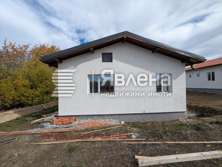 Продава КЪЩА, с. Хераково, област София област, снимка 4 - Къщи - 53832440