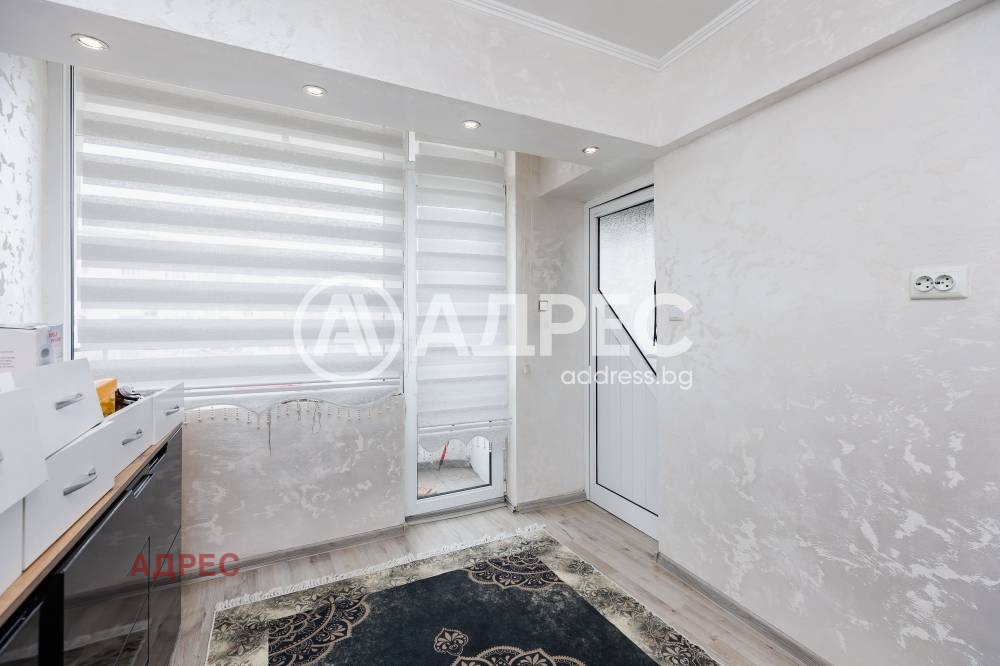 Продава 3-СТАЕН, гр. Варна, Колхозен пазар, снимка 9 - Апартаменти - 54354481