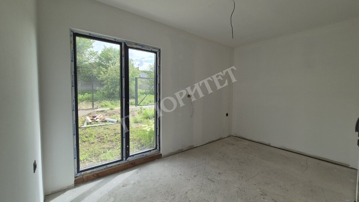 Продава КЪЩА, с. Орешак, област Варна, снимка 4 - Къщи - 55044670