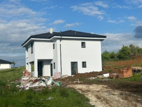 Eladó Ház