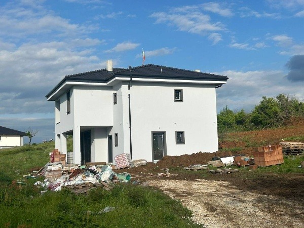 Продава  Къща област Пловдив , с. Марково , 219 кв.м | 79431797