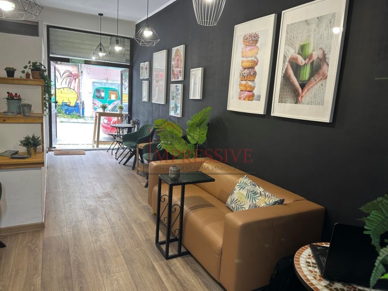 Na prodej  Bar; Kavárna Varna , Centar , 80 m2 | 91573419