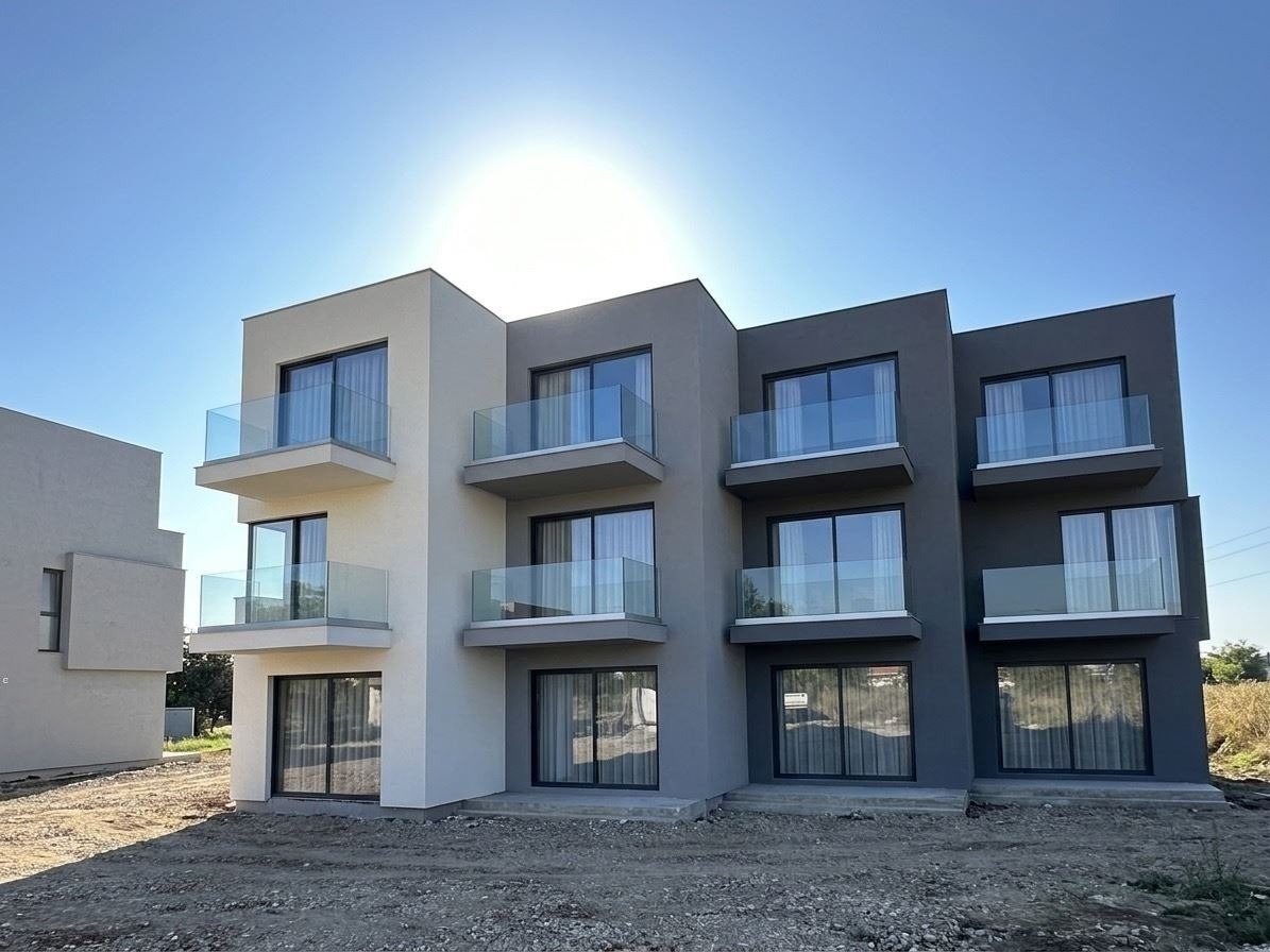 Продава КЪЩА, гр. Костинброд, област София област