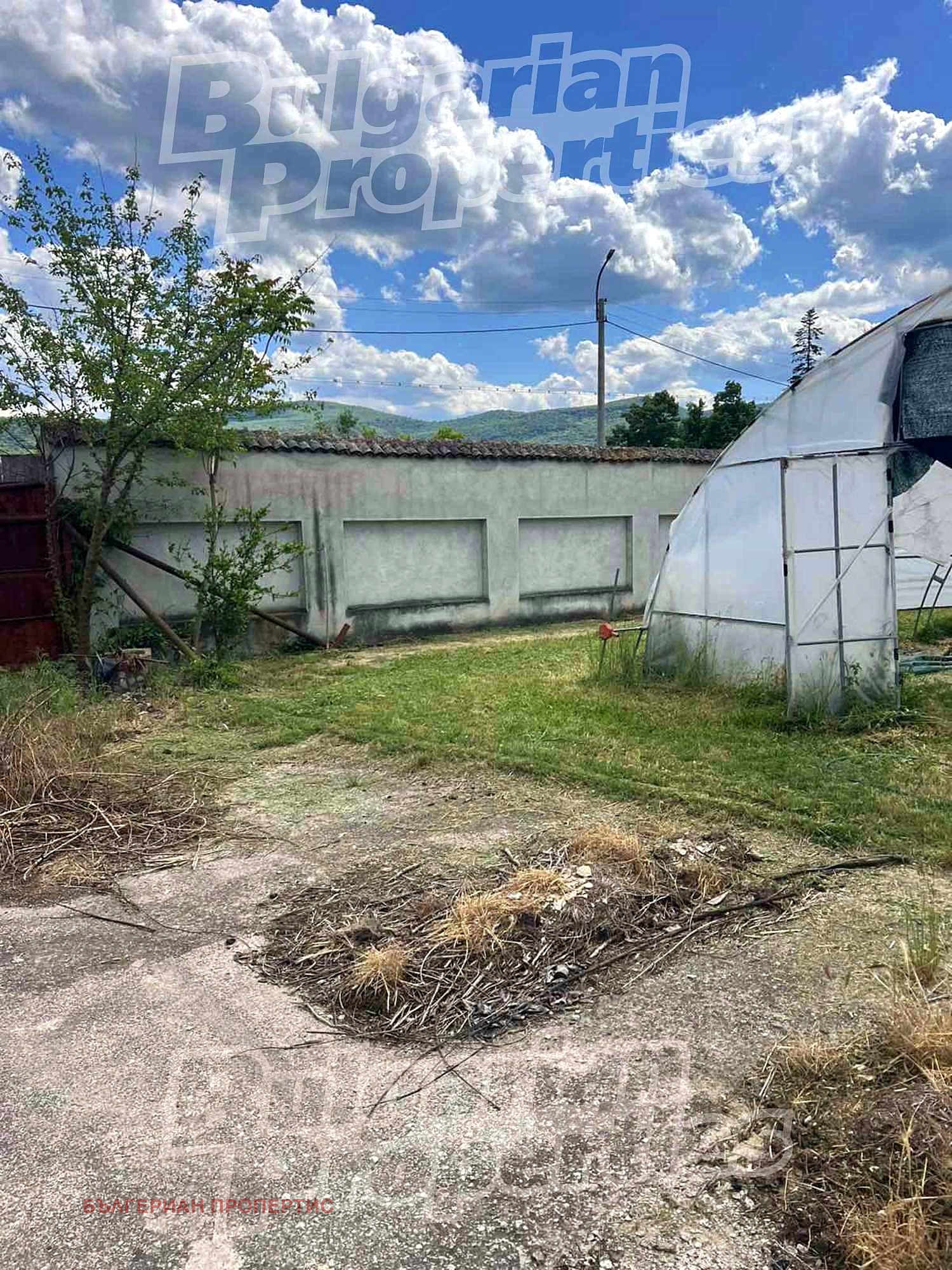 Продава БИЗНЕС ИМОТ, с. Янково, област Шумен, снимка 2 - Други - 52146684