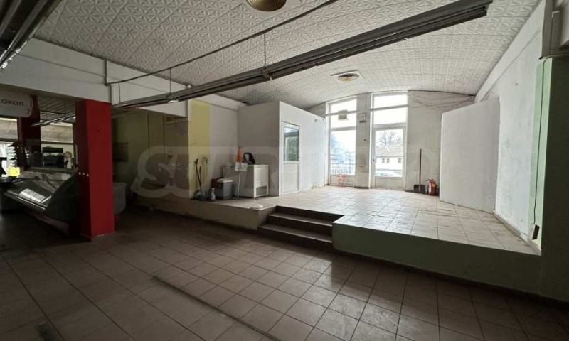 Продава МАГАЗИН в област Габрово, гр. Трявна - 348 кв.м / 318 000 € » 621 953.94 лв., СУПРИММО ОФИСИ В СТРАНАТА