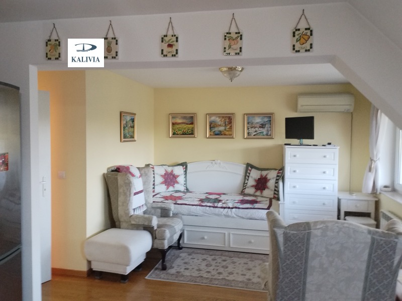 Продава  4-стаен град София , Гео Милев , 176 кв.м | 93183653